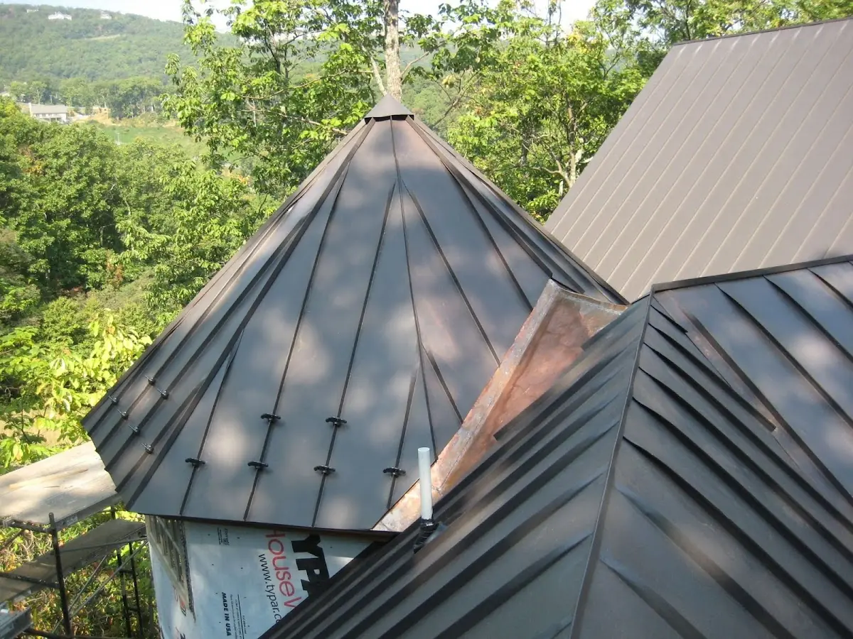Professional Shingle Replacement & Repair by Craftsman Roofing in Rodman